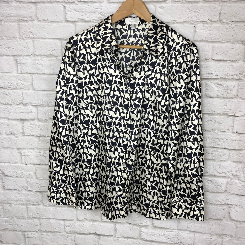 NWOT Navy & Cream 100% Silk Blouse Size 10